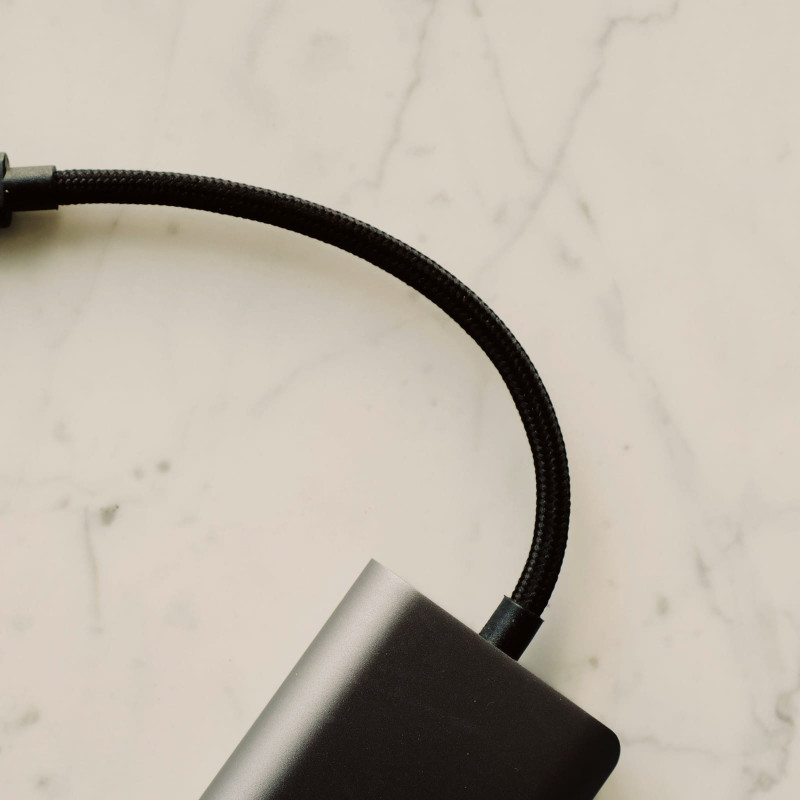 Braided USB-C cable, close-up