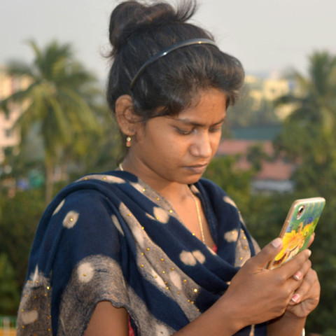 Prachi V. with Golden Hour Case